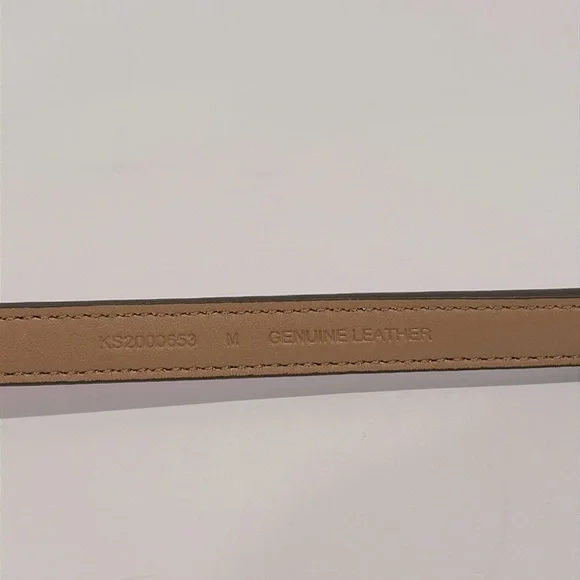 Kate Spade Pink Patent Leather Shoestring Bow Belt (size medium) - Picture 4 of 7